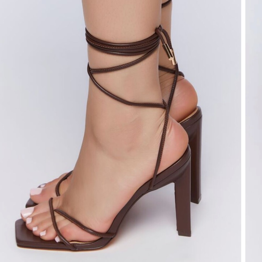 Brand new never worn lace up heels size 10